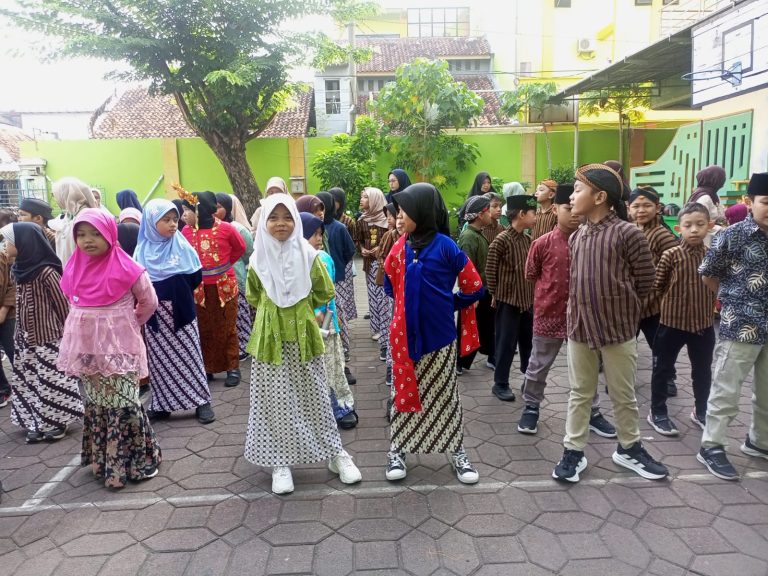 kartini1